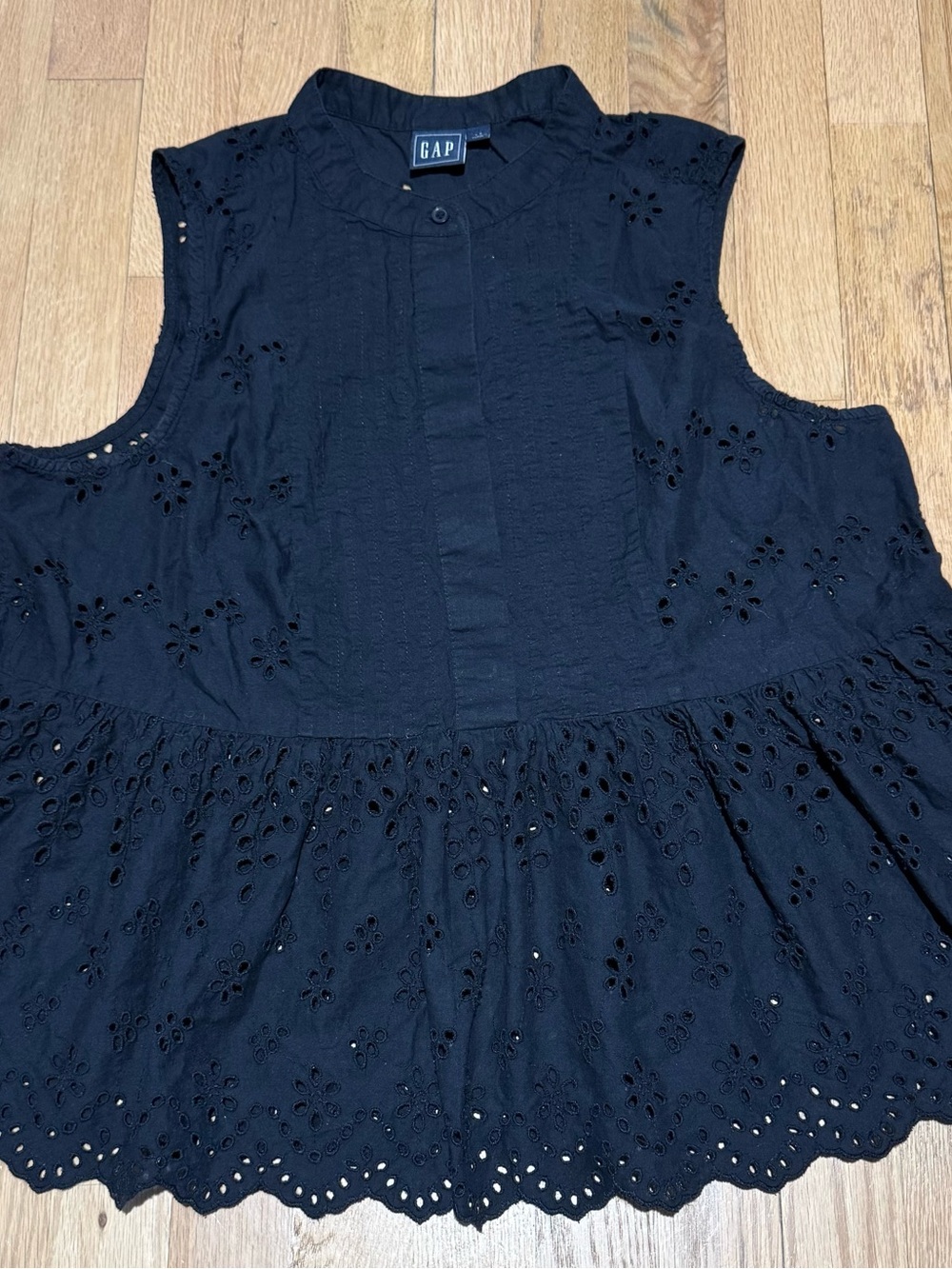 GAP Black Eyelet Sleeveless Peplum Top